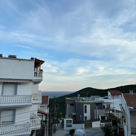 Apartment Neapolis